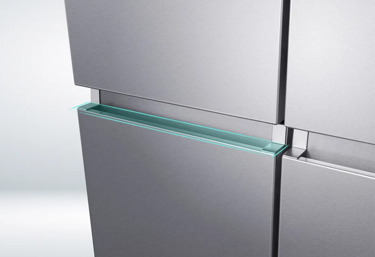 Απεικονίζεται κοντινό στη λαβή.